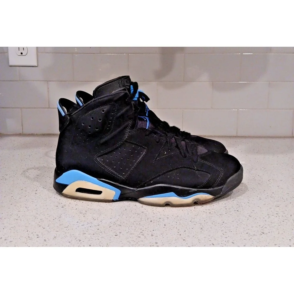 Jordan 6 Retro UNC Size 11